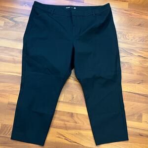 Old Navy High Rise Pixie Never-Fade Secret-Slim Pockets BLK Pants Women's Sz 24W